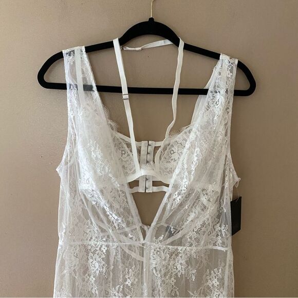 NBD Zola lace midi dress white sheer bralette bustier Revolve NWT L - Picture 11 of 14